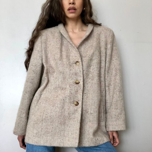 Ecru Jacket - Picture 2 of 5